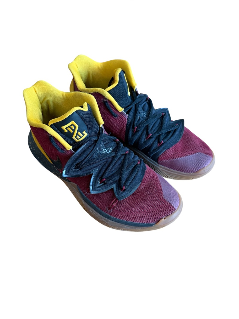 Nike Kyrie 5 Flytrap Basketball Shoes Size 7.5 Men Maroon Yellow